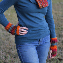 Load image into Gallery viewer, Perpetual Posts Fingerless Gloves Crochet Pattern